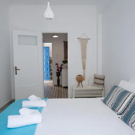 Mykonos Townhouse Gem شقة *