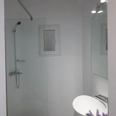 Mykonos Townhouse Gem *